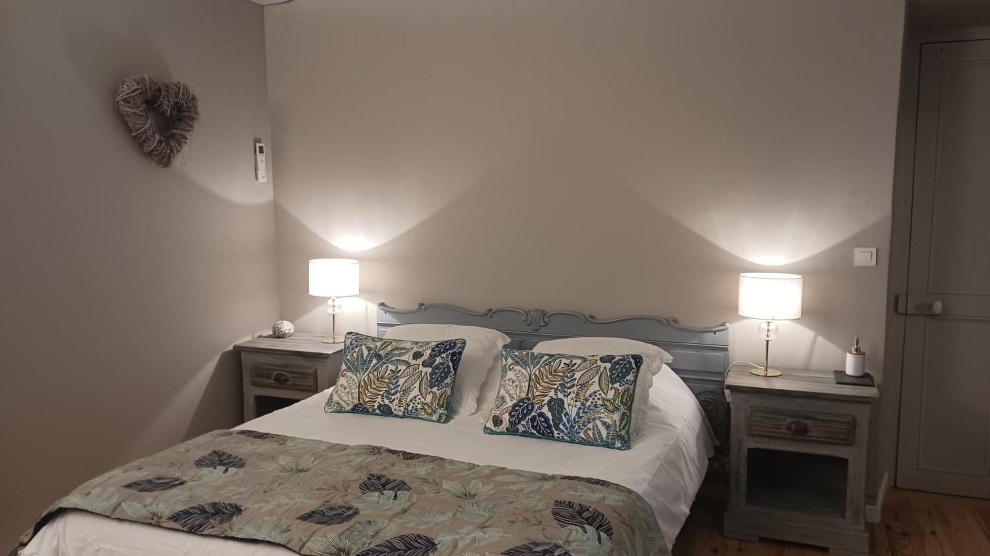 Le Temps Des Pauses Hotel Viviers ภายนอก รูปภาพ